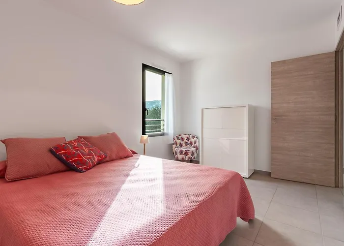 Domaine Frasso - Proche De * Porticcio (Corsica)